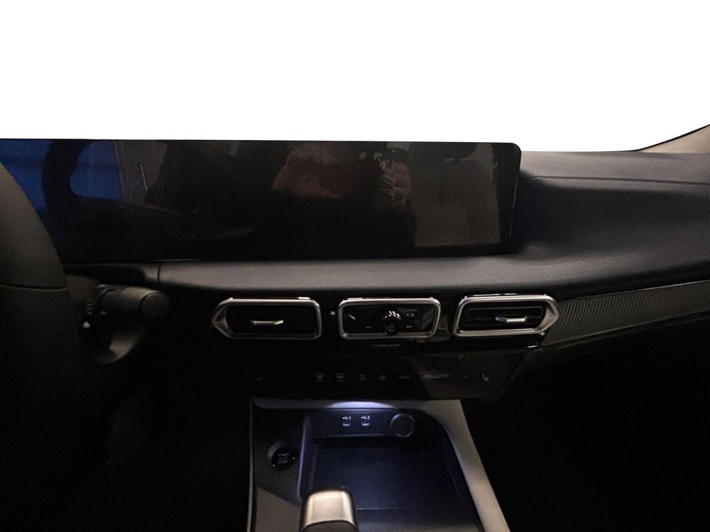 New 2026 Nissan Sentra SL w/ Floor Mat Package image 10