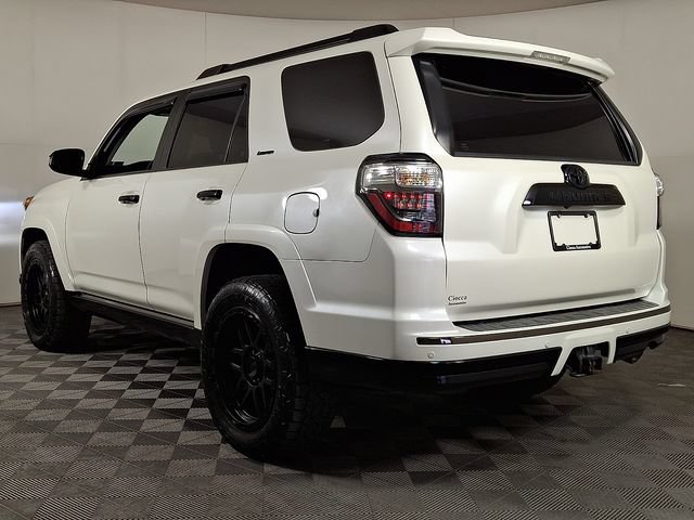 Used 2019 Toyota 4Runner Limited AWD/4WD image 7