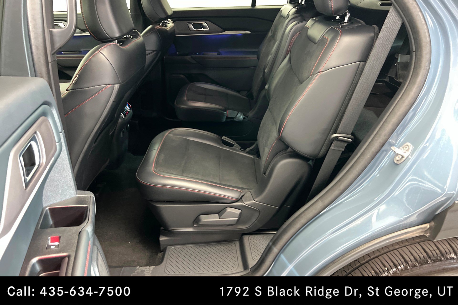 Used 2025 Ford Explorer ST AWD/4WD image 22