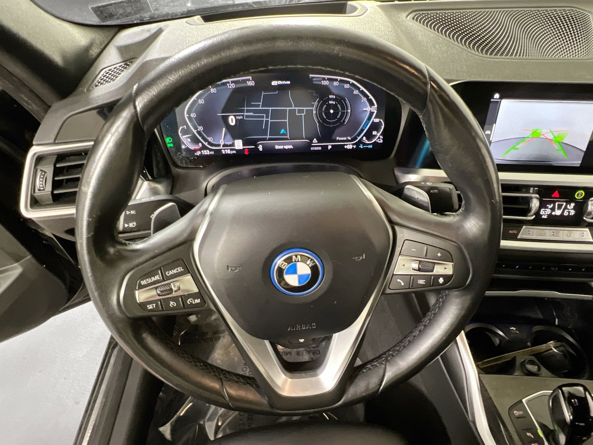 Used 2022 BMW 330e xDrive w/ Premium Package image 11