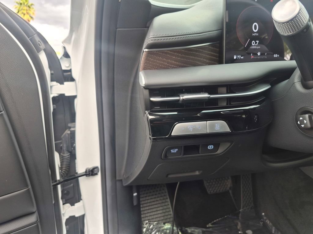 Used 2026 Genesis G80 2.5T Advanced image 13