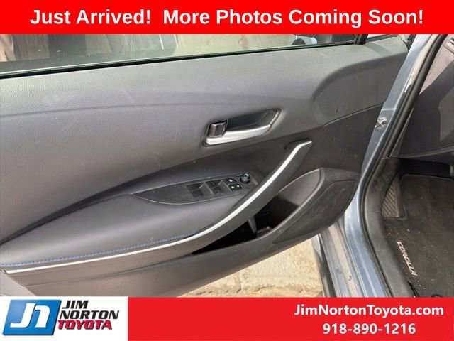 Used 2022 Toyota Corolla SE FWD image 9