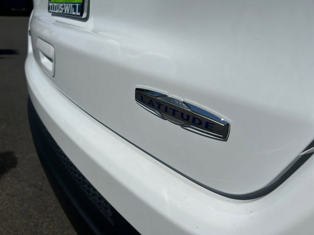 Used 2022 Jeep Compass Latitude w/ Convenience Group image 19