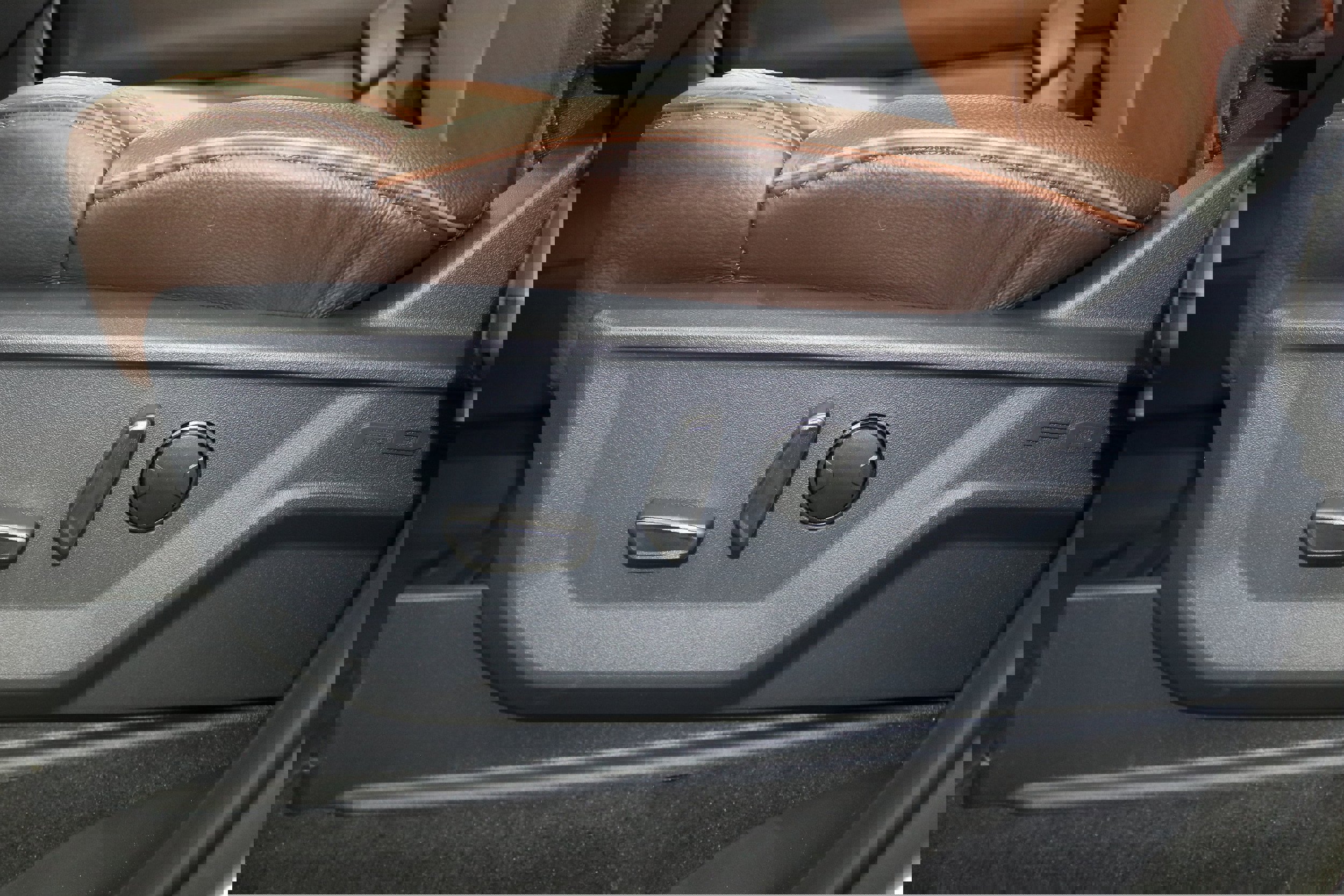 New 2025 Ford Expedition King Ranch image 16