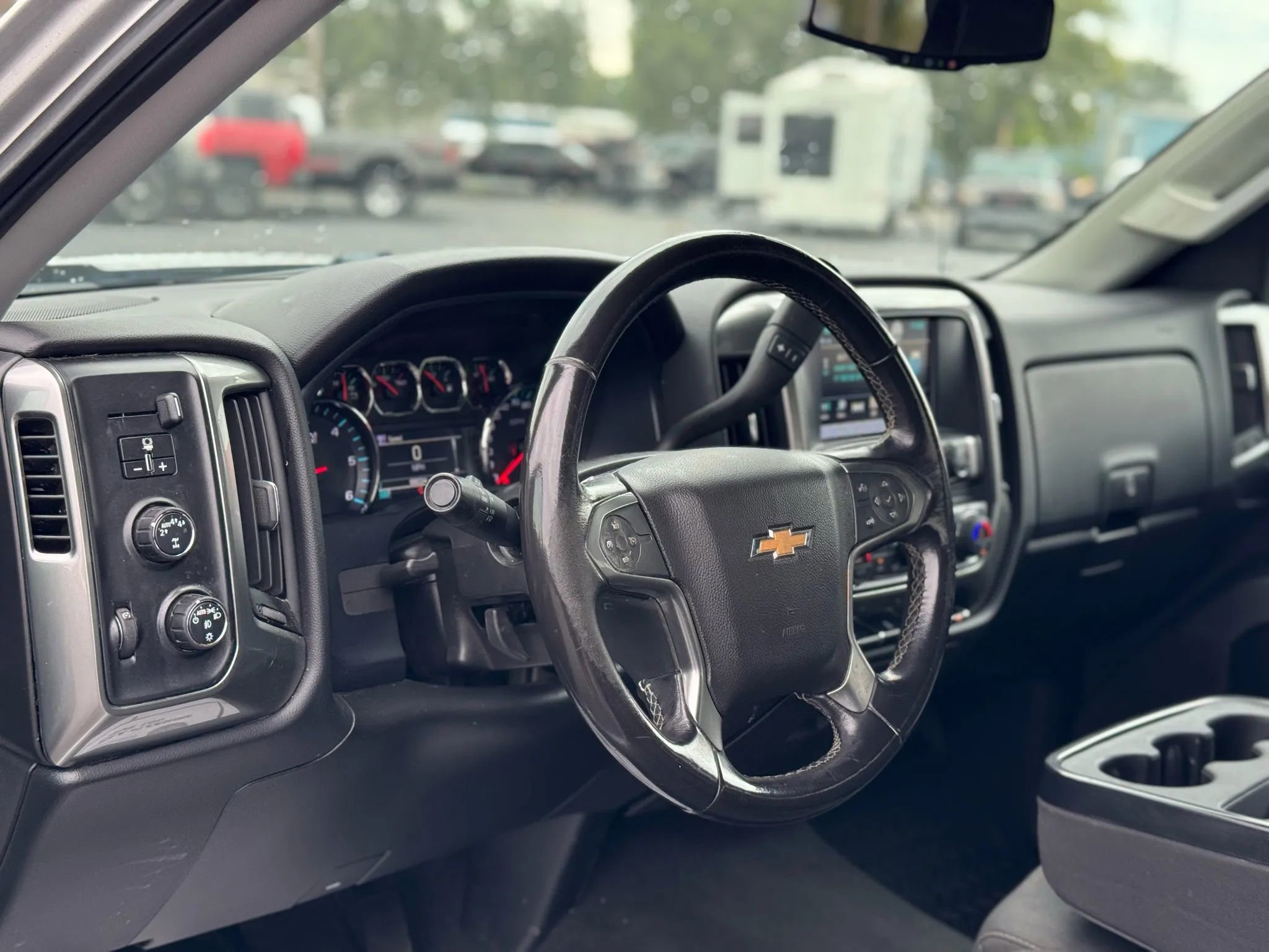 Used 2018 Chevrolet Silverado 1500 LT w/ All Star Edition image 10