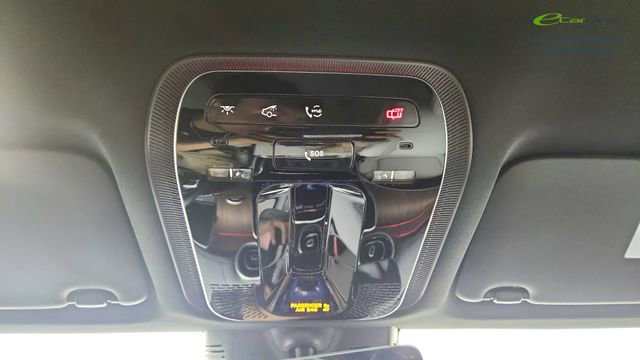 Used 2025 Mercedes-Benz GLC 350e 4MATIC w/ AMG Line image 60