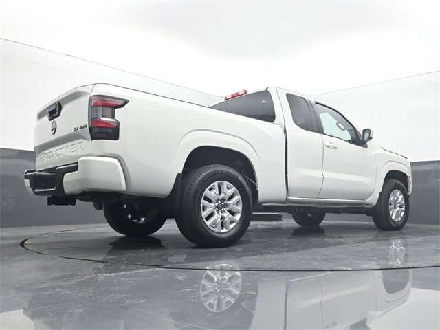 Used 2023 Nissan Frontier SV w/ Technology Package image 11