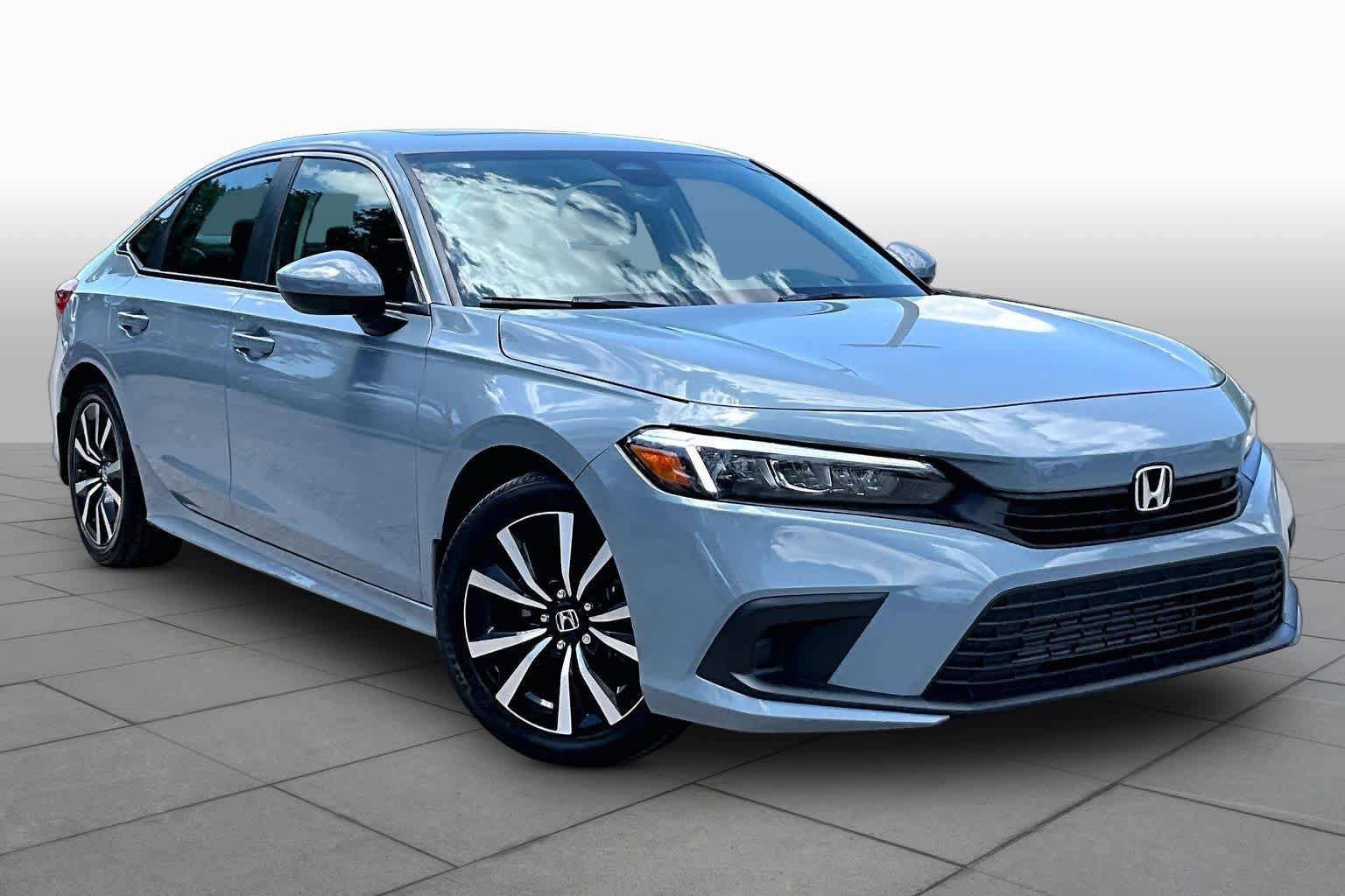 Used 2024 Honda Civic EX image 3