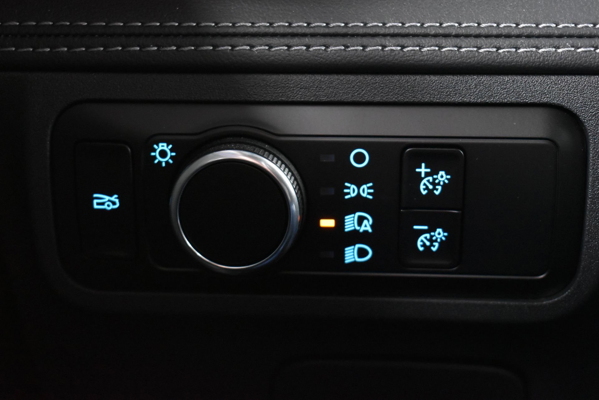 Used 2024 Ford Mustang GT Premium image 16