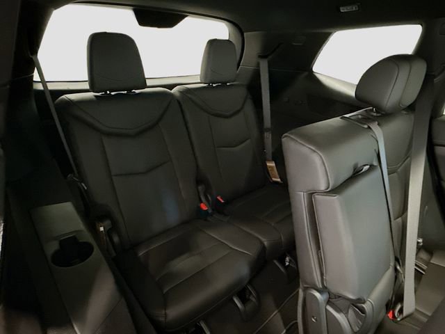New 2025 Cadillac XT6 Luxury image 23
