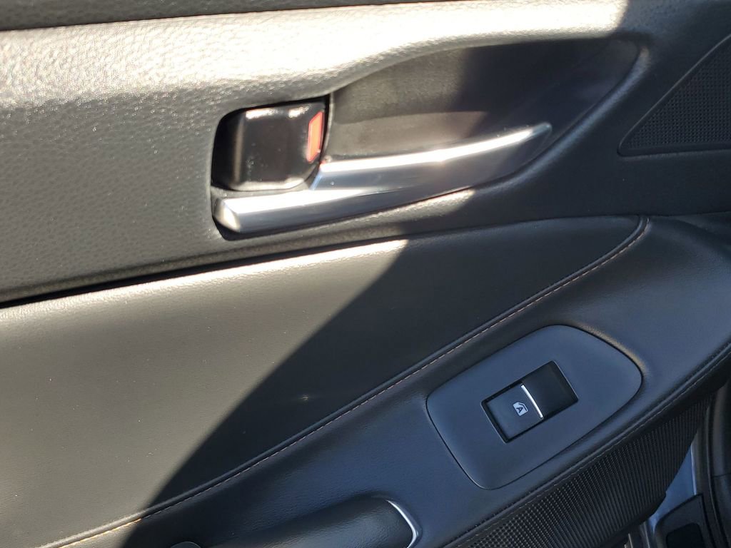 Used 2020 Toyota Avalon XSE image 48