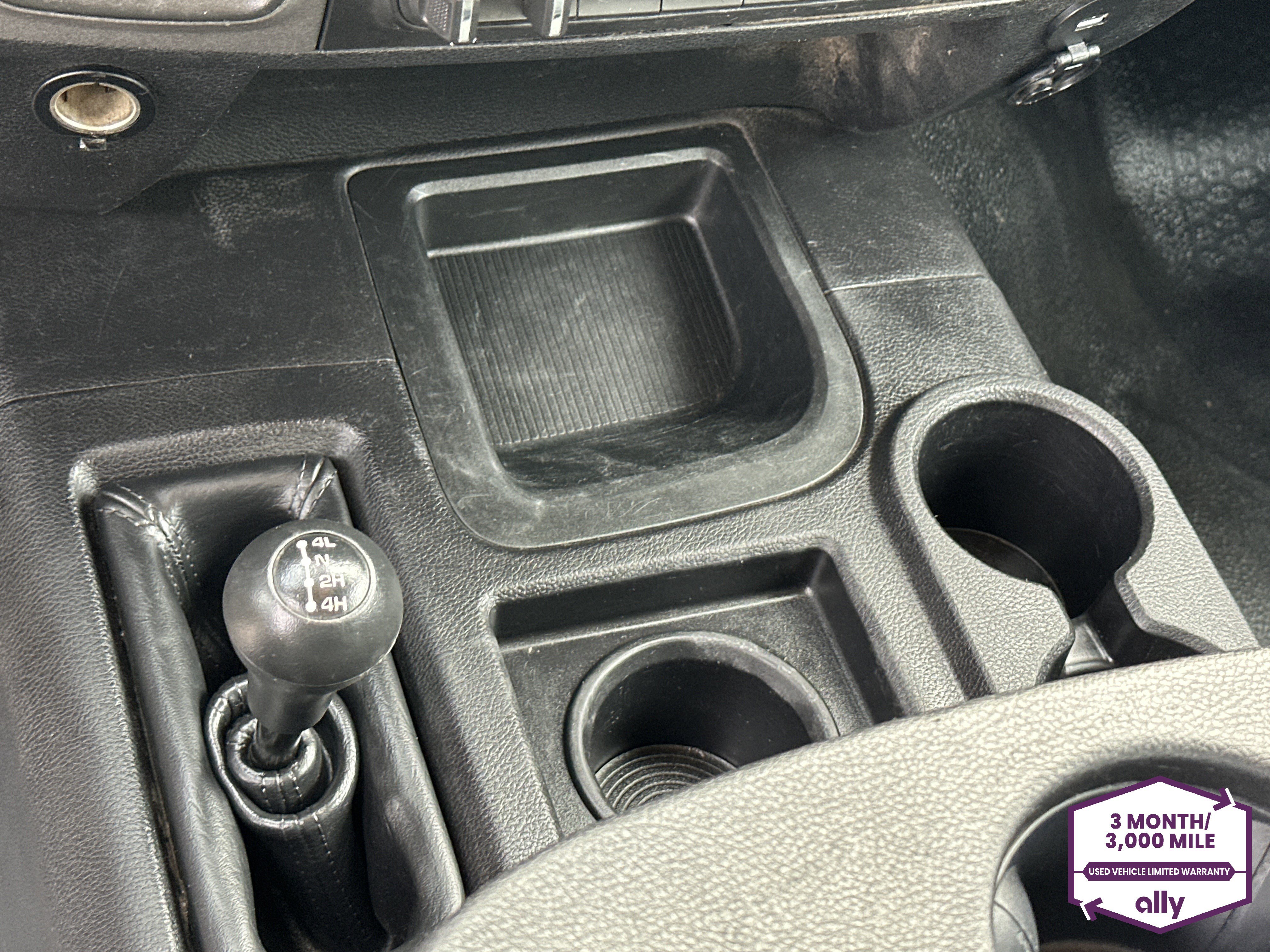 Used 2018 RAM 3500 Tradesman w/ Chrome Appearance Group AWD/4WD image 23