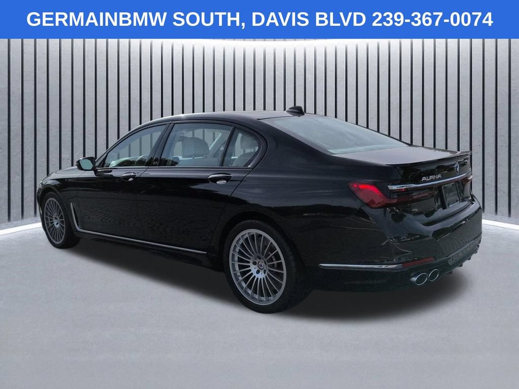 Used 2022 BMW ALPINA B7 xDrive AWD/4WD image 7