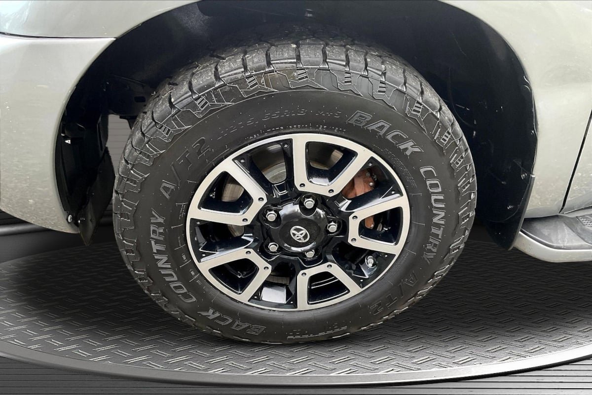 Used 2008 Toyota Sequoia Limited AWD/4WD image 33
