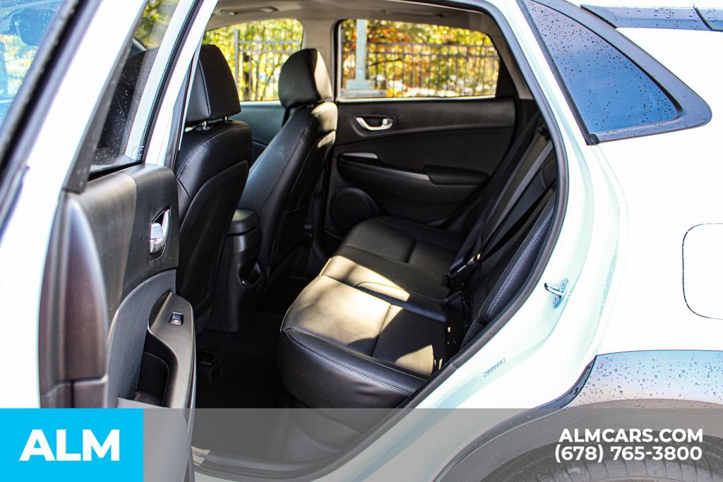 Used 2023 Hyundai Kona Limited image 18