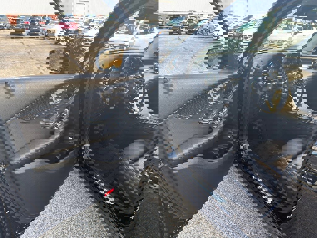 Certified 2022 Mercedes-Benz GLC 300 4MATIC w/ Premium Package Lite image 11