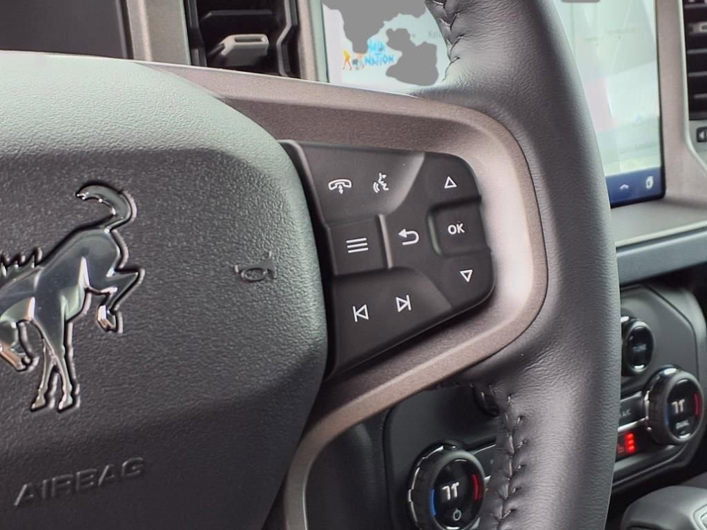 New 2024 Ford Bronco Outer Banks image 16