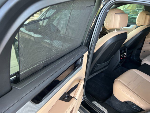 Used 2024 Porsche Cayenne Coupe image 40