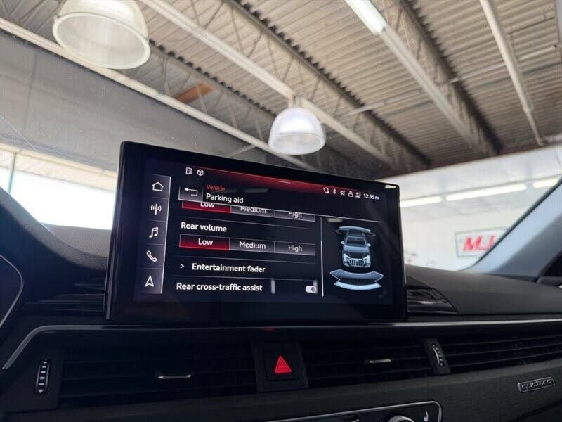 Used 2020 Audi A4 2.0T allroad Premium Plus w/ Premium Plus Package AWD/4WD image 30