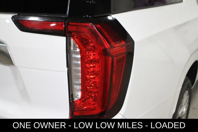 Used 2022 GMC Yukon XL Denali AWD/4WD image 35