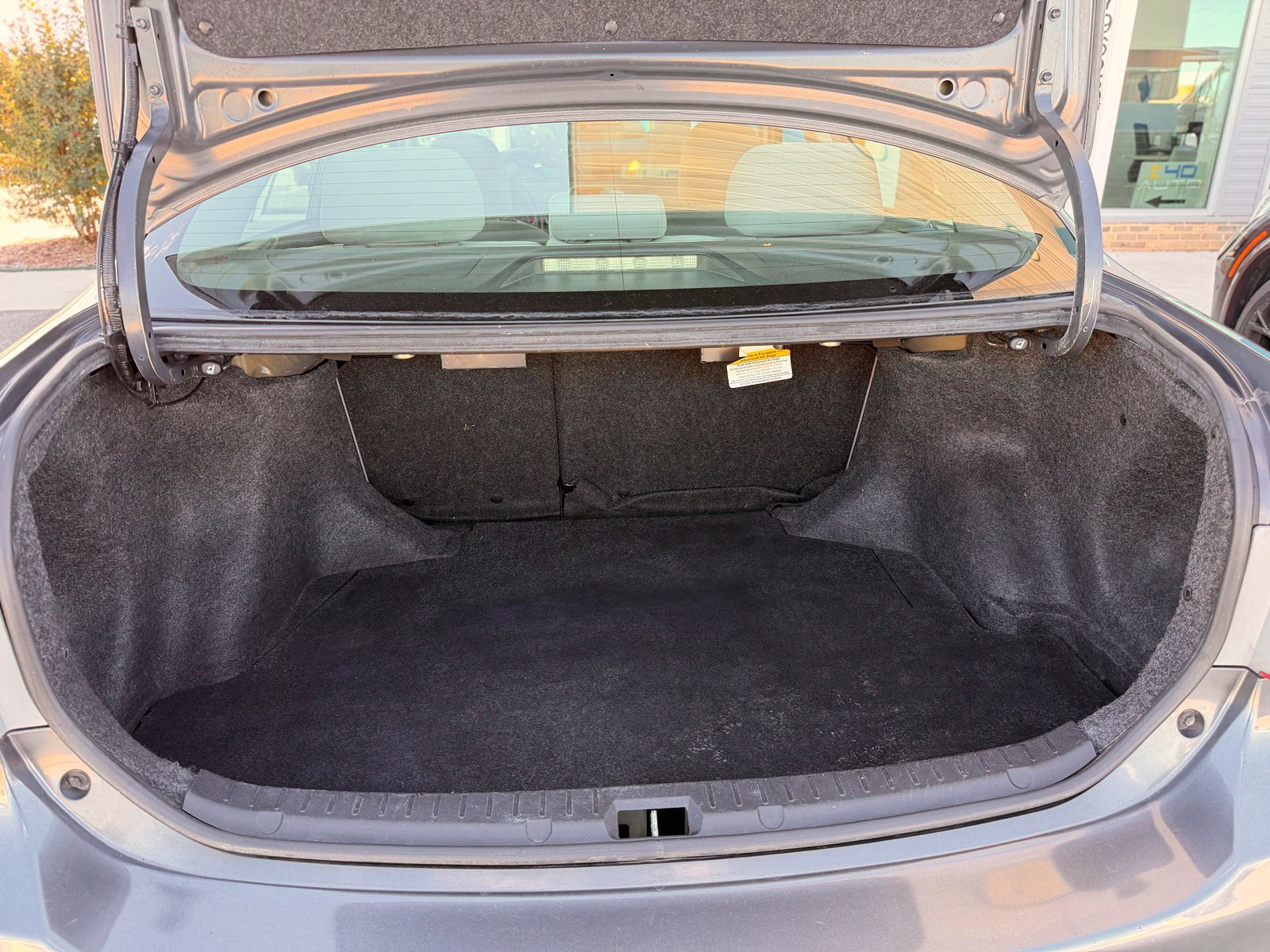 Used 2012 Toyota Corolla LE FWD image 18
