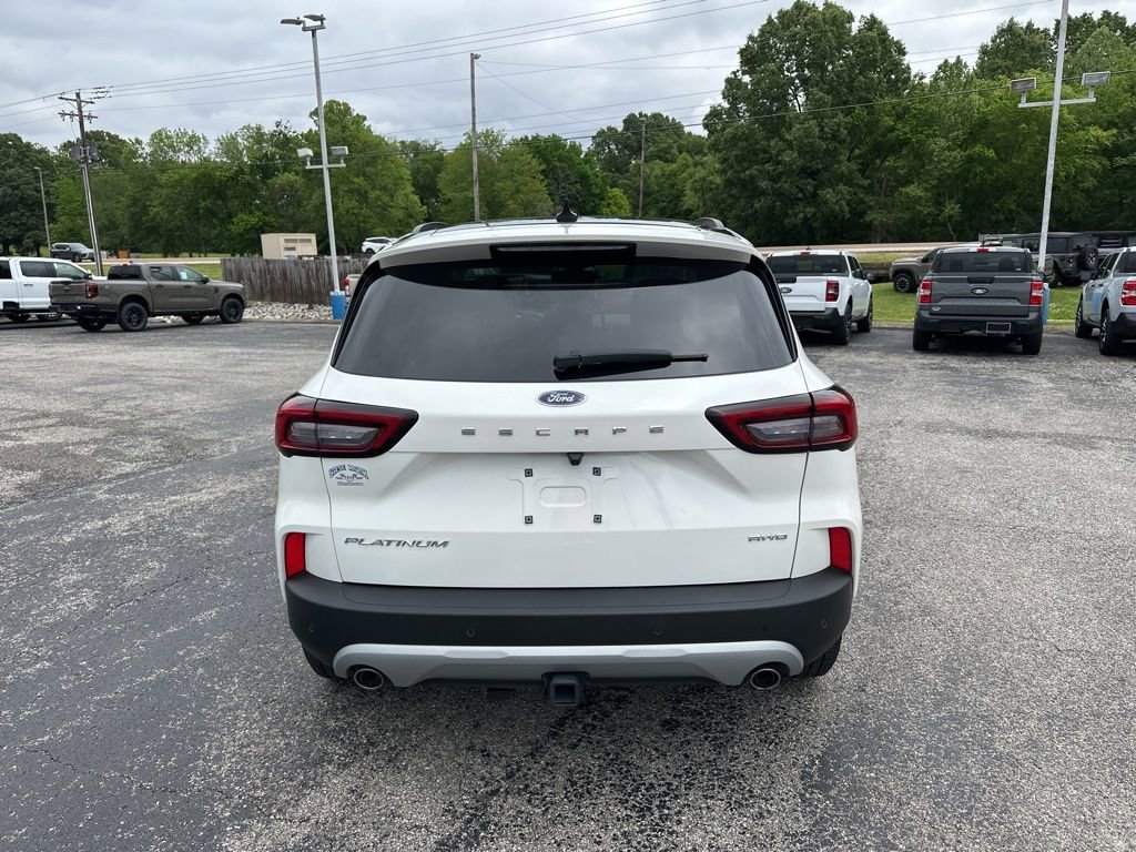 Used 2024 Ford Escape Platinum w/ Premium Technology Package AWD/4WD image 4