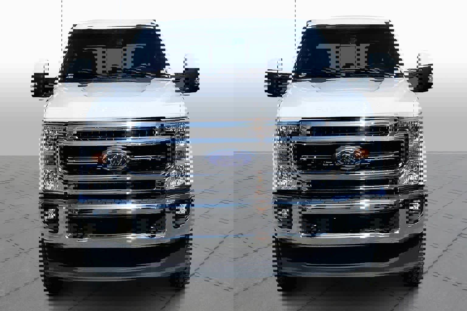 Certified 2022 Ford F250 Lariat w/ Lariat Value Package image 4