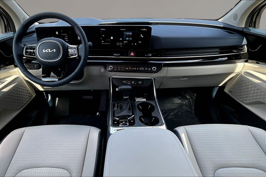 New 2026 Kia Carnival SX Prestige FWD image 5