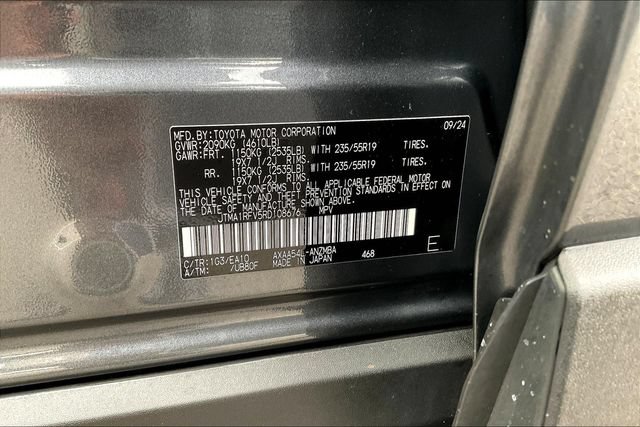 Used 2024 Toyota RAV4 XLE Premium w/ Weather Package AWD/4WD image 19