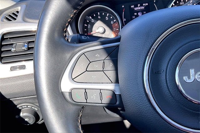 Used 2019 Jeep Compass Latitude image 16