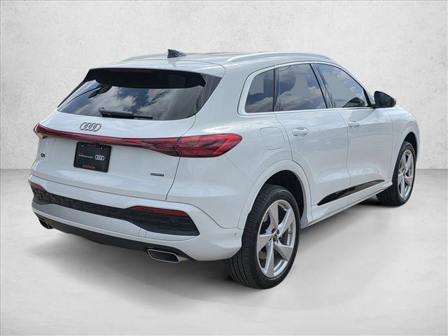 Certified 2025 Audi Q5 Premium Plus w/ Premium Plus image 5