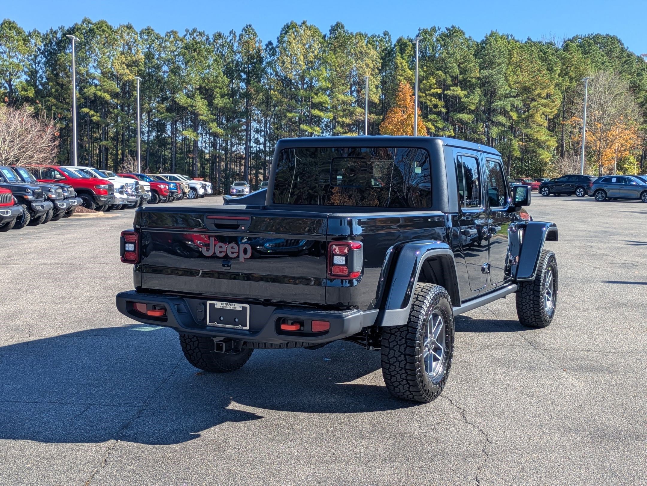 New 2026 Jeep Gladiator Mojave image 5