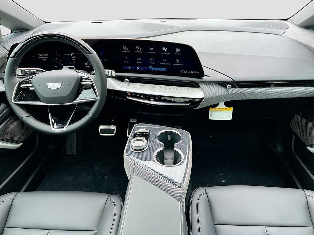 New 2026 Cadillac Optiq Sport 1 w/ LPO, Floor Liner Package AWD/4WD image 29