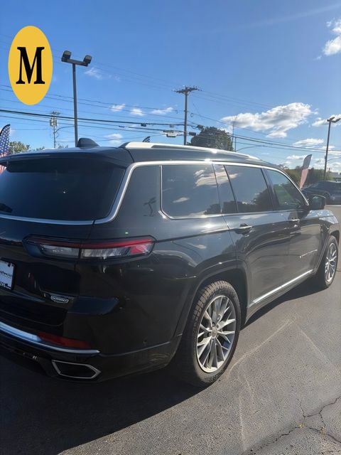 Used 2023 Jeep Grand Cherokee L Summit AWD/4WD image 9