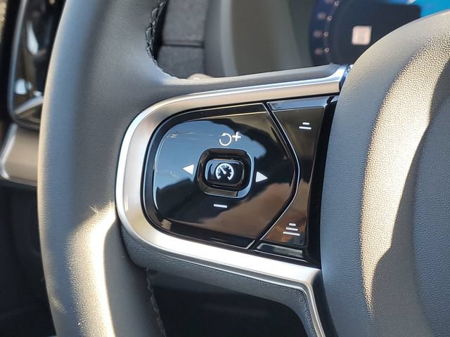 New 2027 Volvo XC90 B6 Plus AWD/4WD image 25