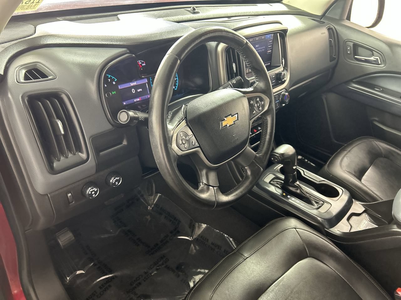 Used 2019 Chevrolet Colorado Z71 AWD/4WD image 11