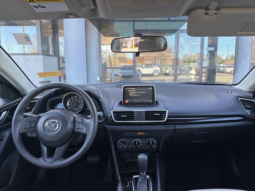 Used 2016 MAZDA MAZDA3 i Sport image 10