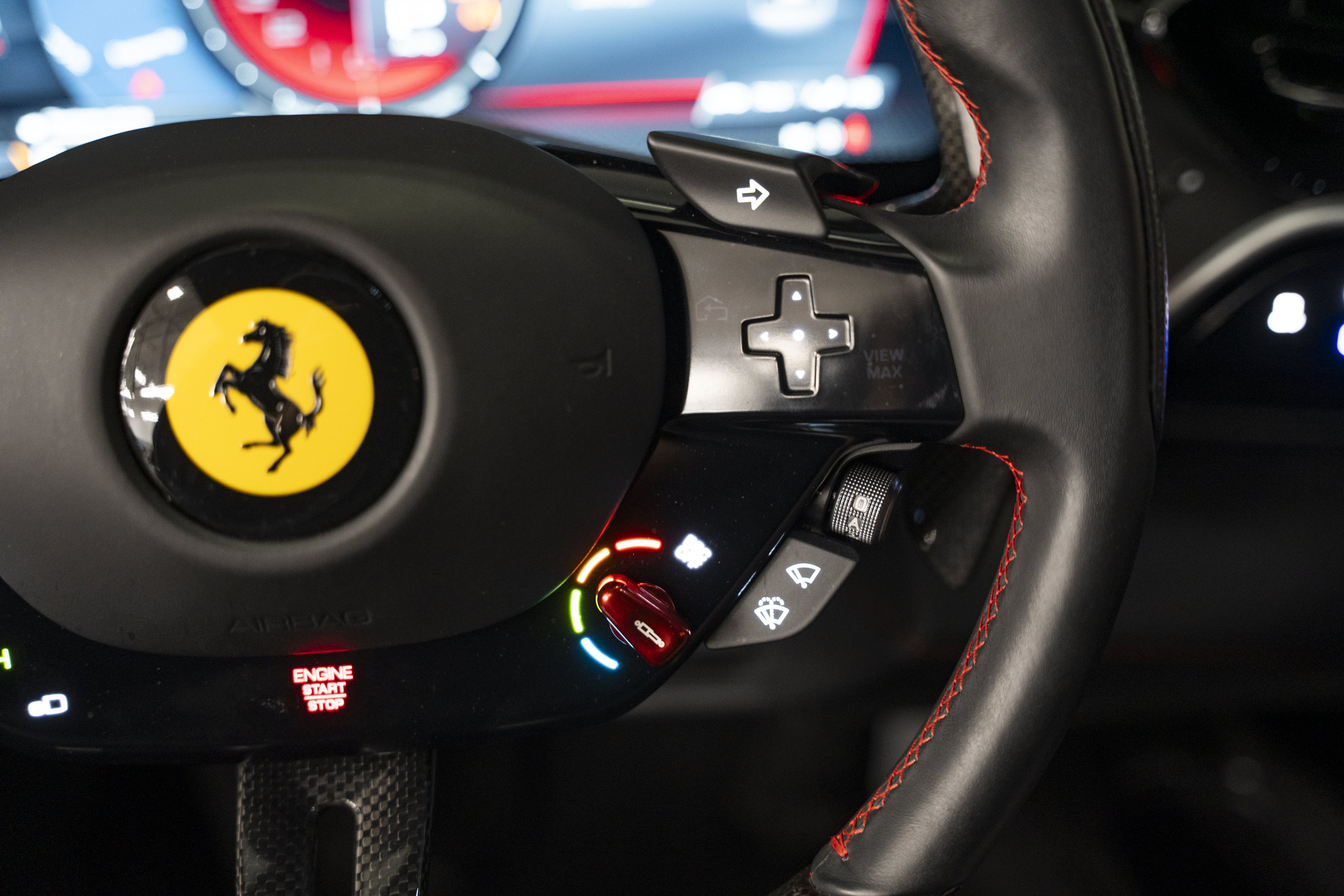 Used 2025 Ferrari 296 GTB RWD image 33