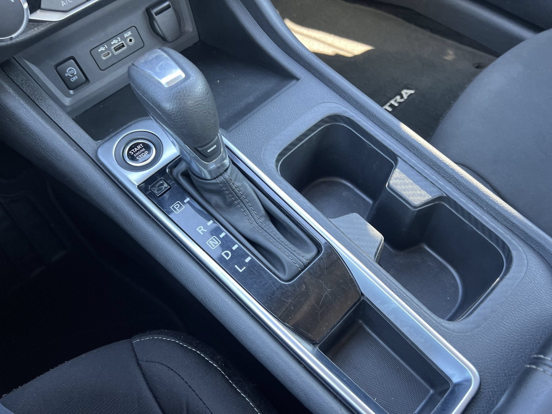 Used 2024 Nissan Sentra SV FWD image 8