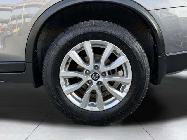 Used 2020 Nissan Rogue S w/ Special Edition Package image 49