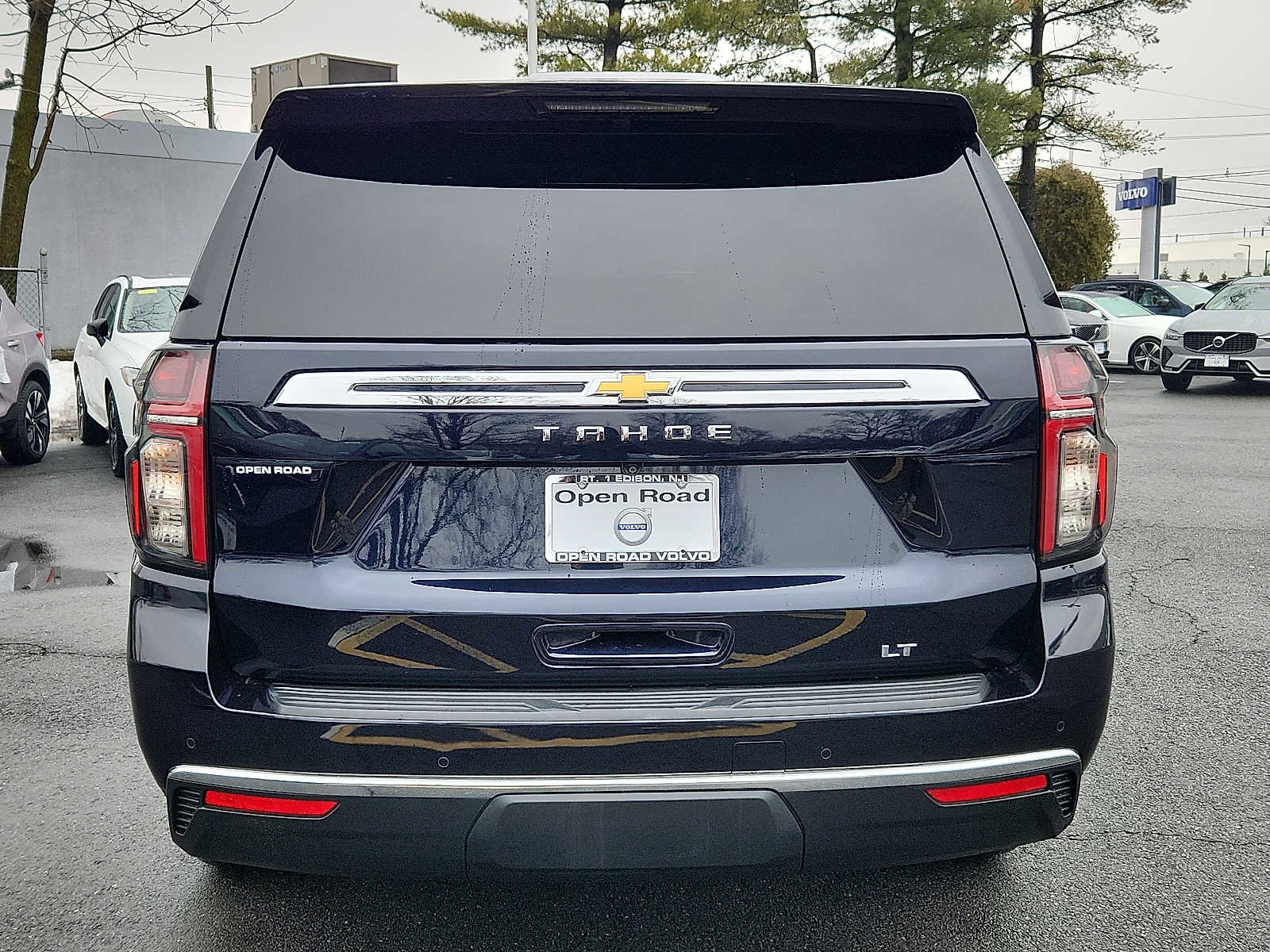 Used 2022 Chevrolet Tahoe LT w/ LT Signature Package image 7