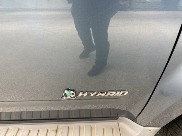 Used 2010 Ford Escape 4WD Hybrid image 4