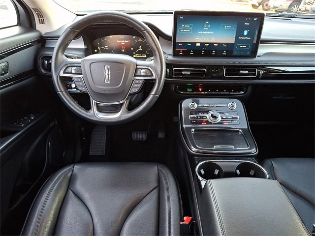 Certified 2022 Lincoln Nautilus AWD image 13