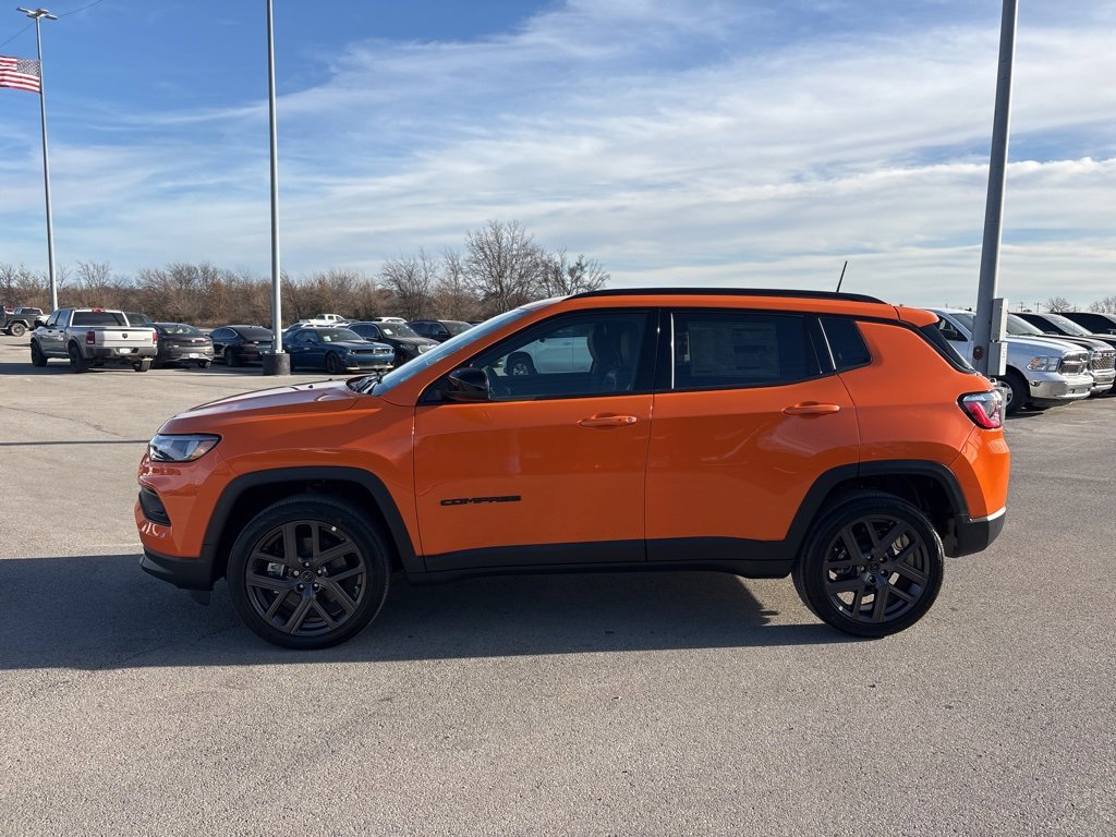 New 2026 Jeep Compass Latitude image 6