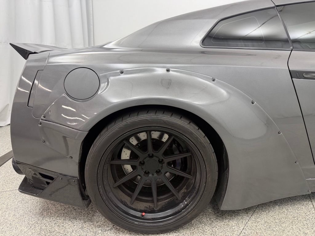 Used 2015 Nissan GT-R Black Edition AWD/4WD image 20