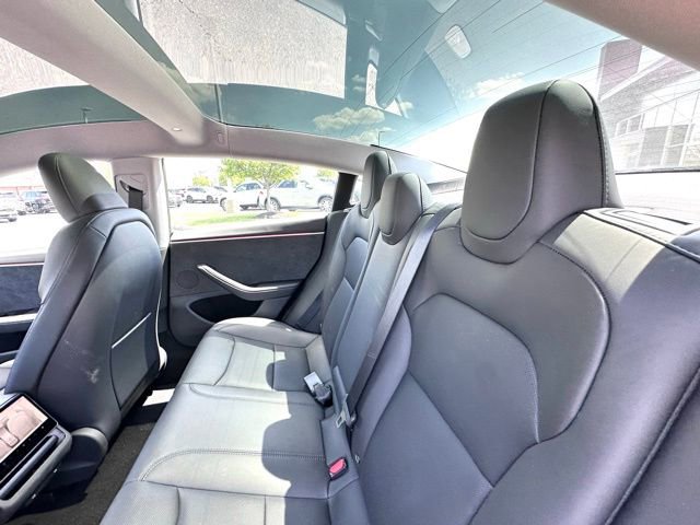 Used 2025 Tesla Model 3 Long Range AWD/4WD image 19