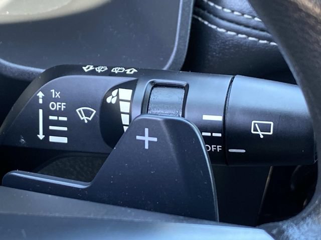 Used 2024 Nissan Rogue SV FWD image 16