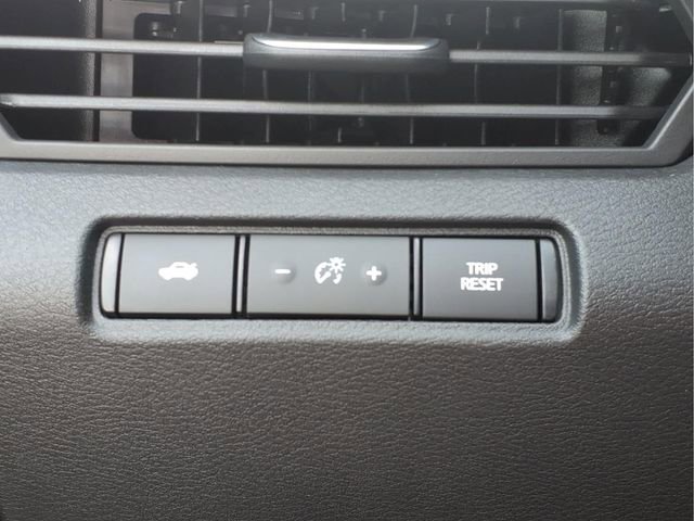 New 2026 Nissan Altima 2.5 SR FWD image 21