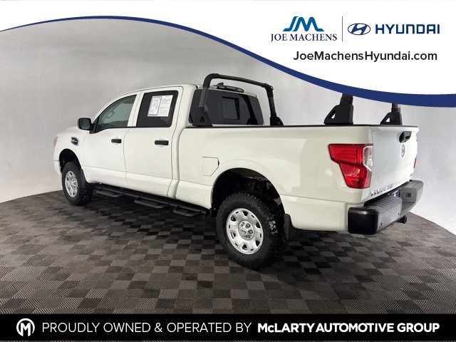 Used 2022 Nissan Titan S w/ HD Front GAWR Package image 8