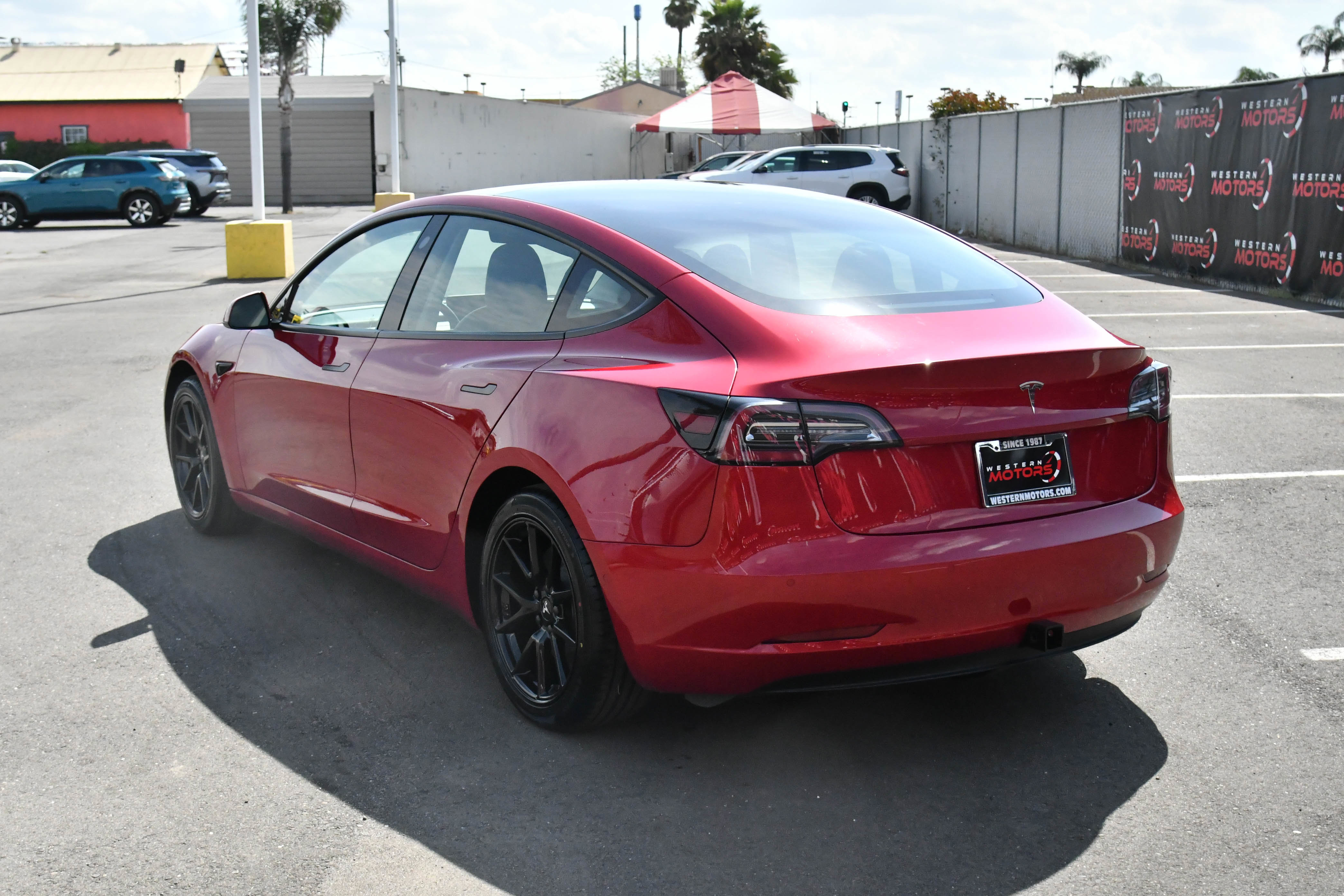 Used 2021 Tesla Model 3 Standard Range Plus image 6